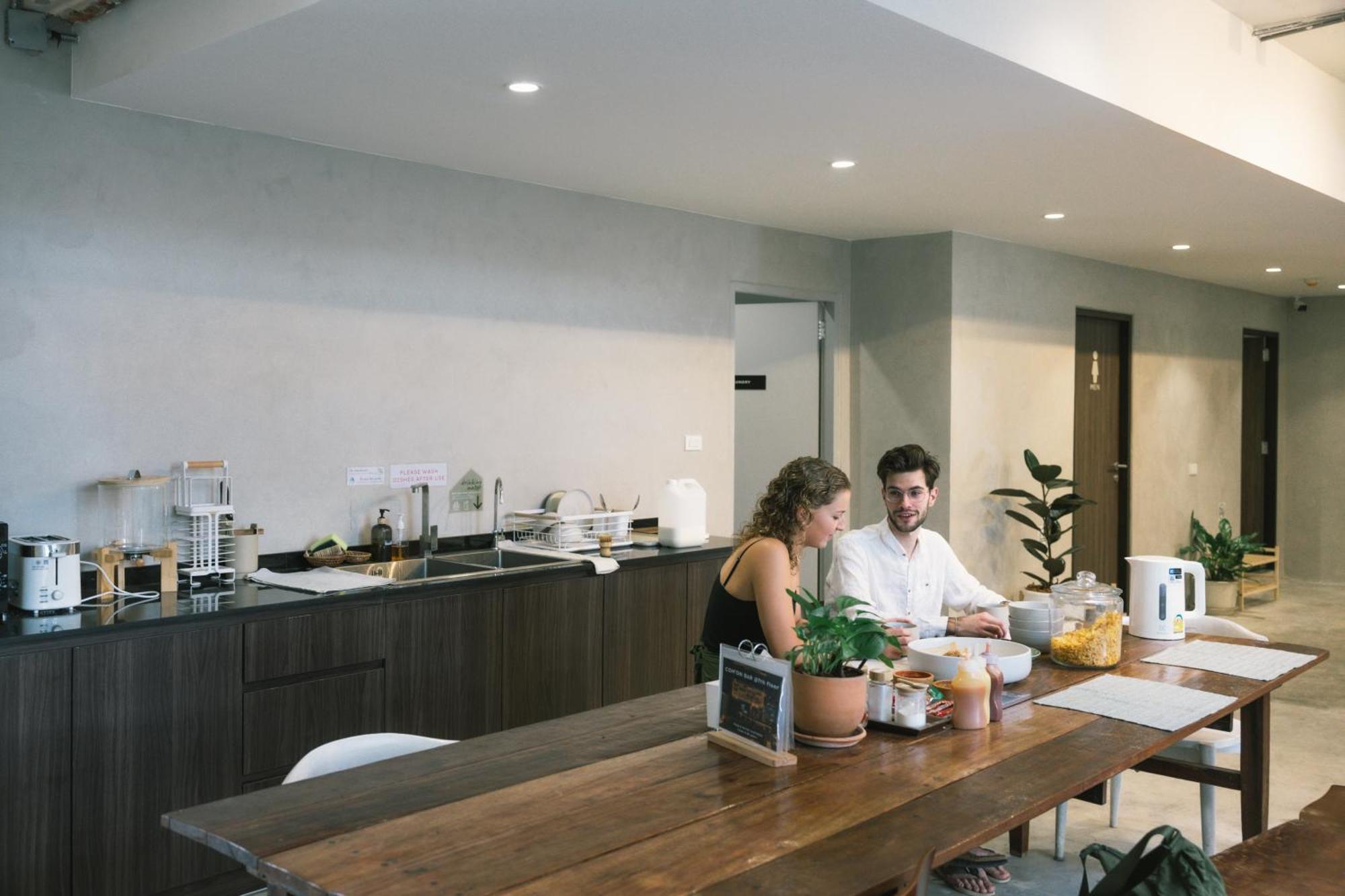 C'House Bangkok旅舍 外观 照片
