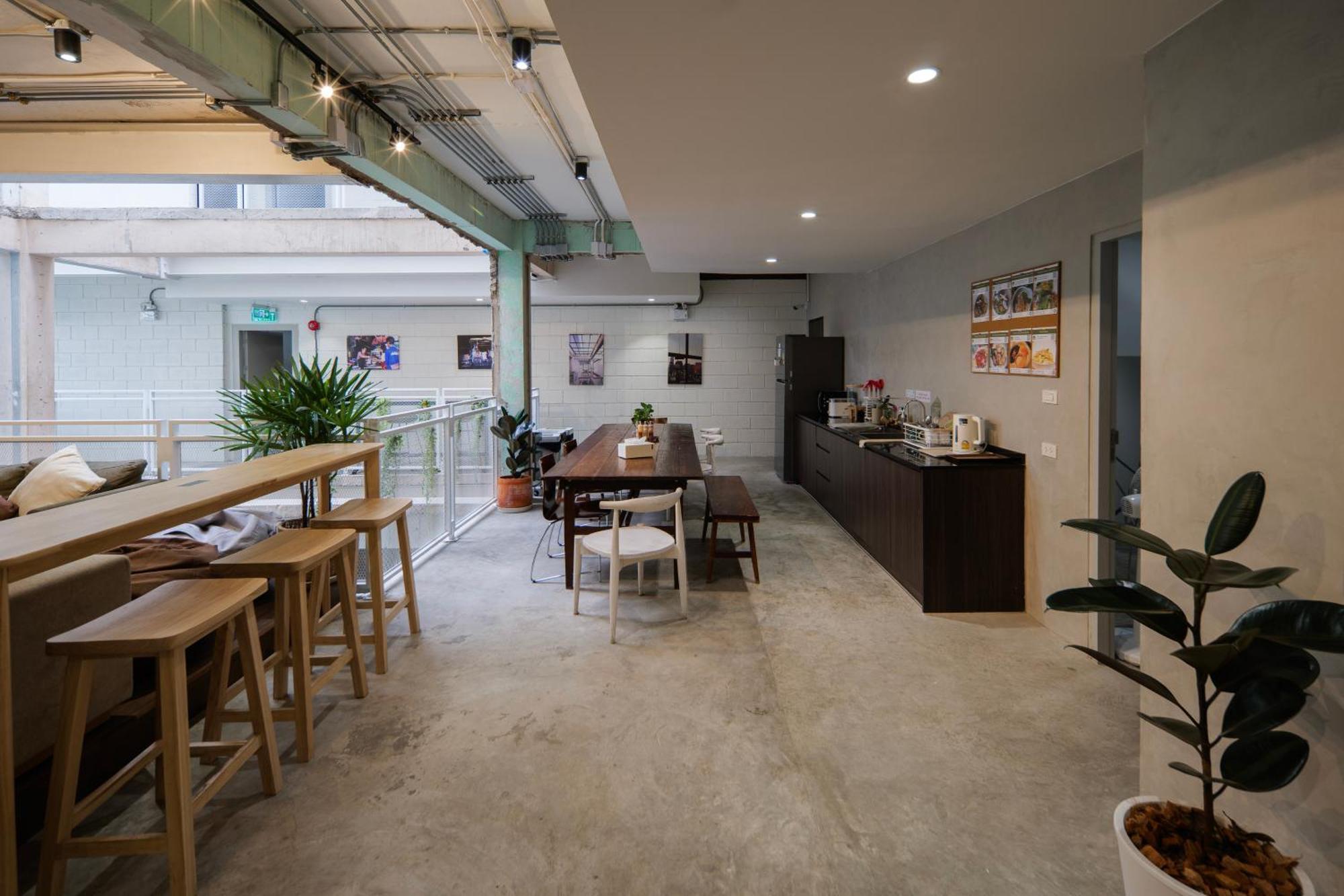 C'House Bangkok旅舍 外观 照片